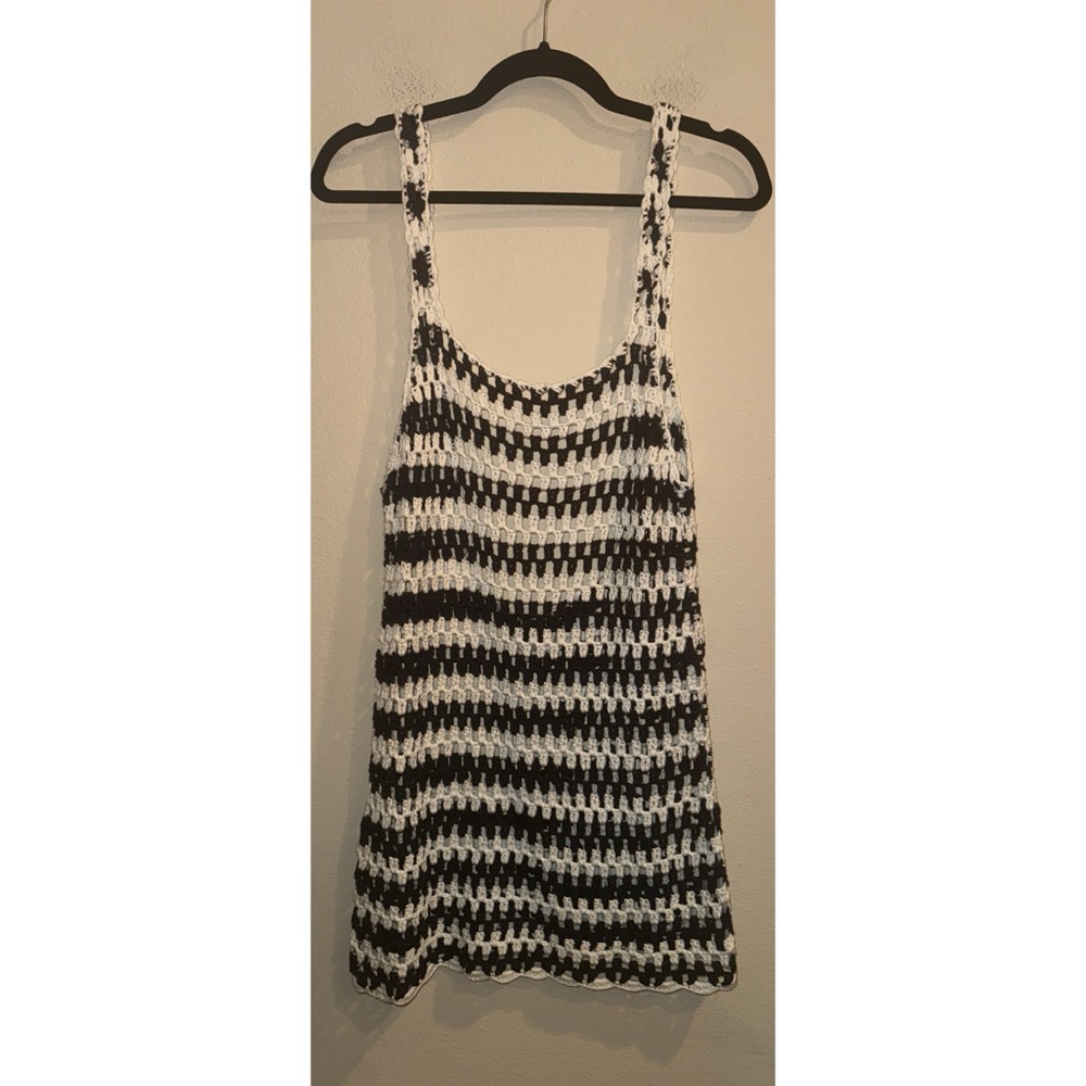 Millau Black and White Crochet Dress Drop Back Size Small